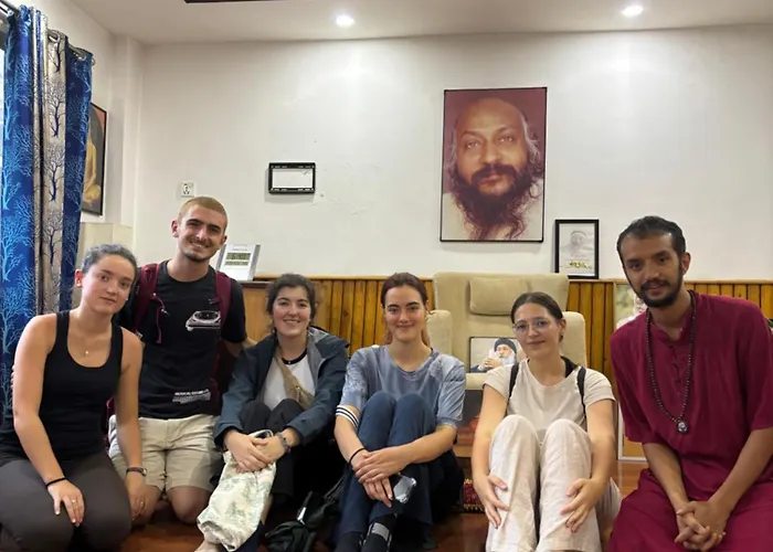 Séjour chez l'habitant Osho Gaurishankar Meditation Center